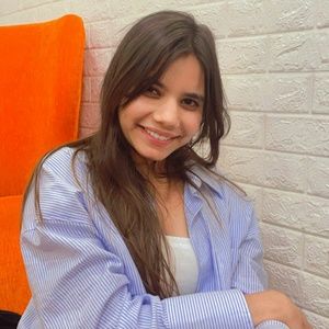 Meet your Posher, Divya